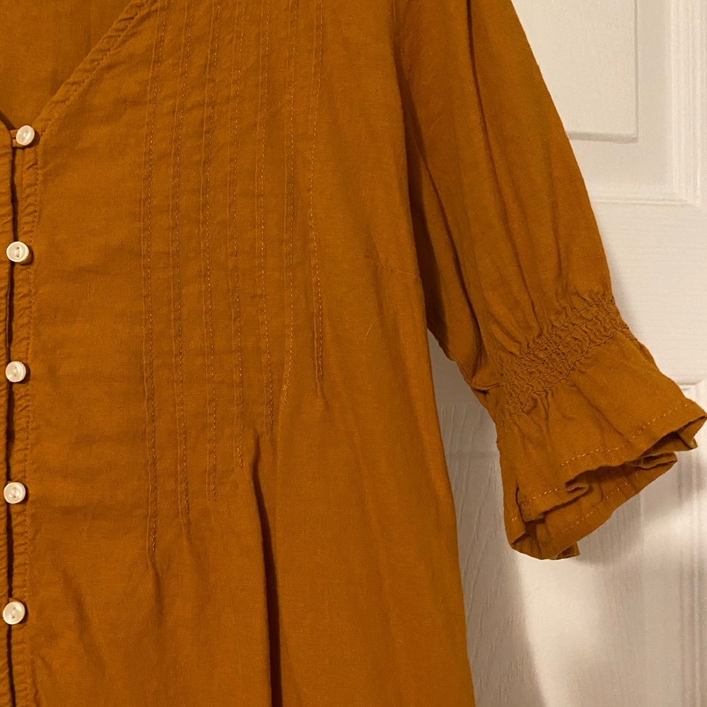 Button down blouse - Picture 2 of 2